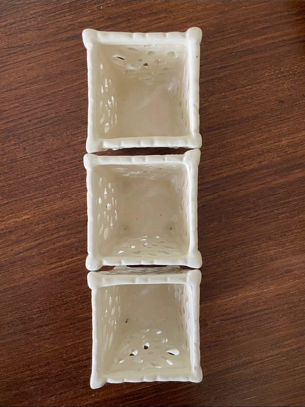 Set of 3 White Ceramic Lattice Footed Tea Light Holders